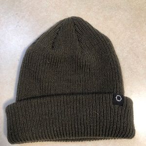 olive green empyre beanie